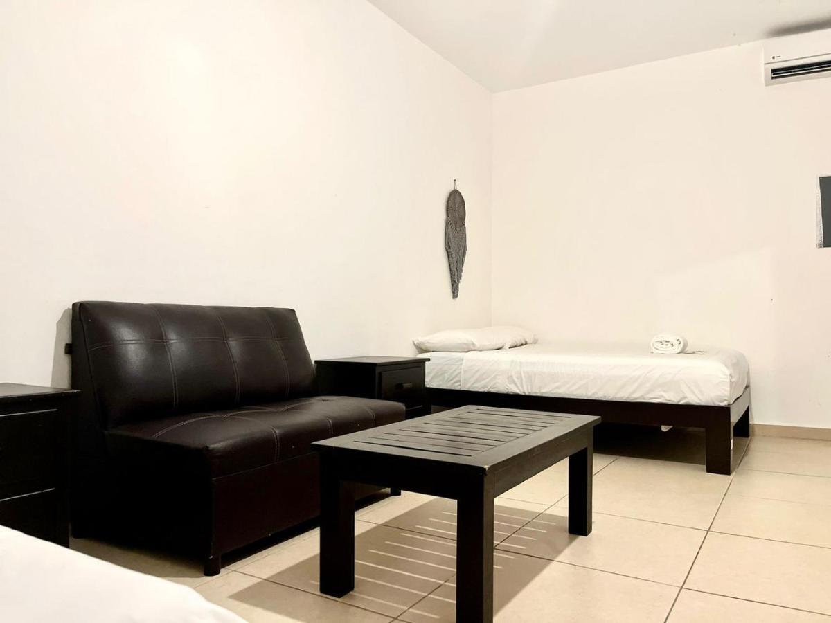 We Playa Hotel Плая-дель-Кармен Экстерьер фото