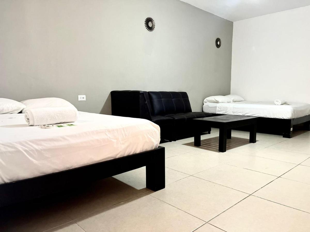 We Playa Hotel Плая-дель-Кармен Экстерьер фото