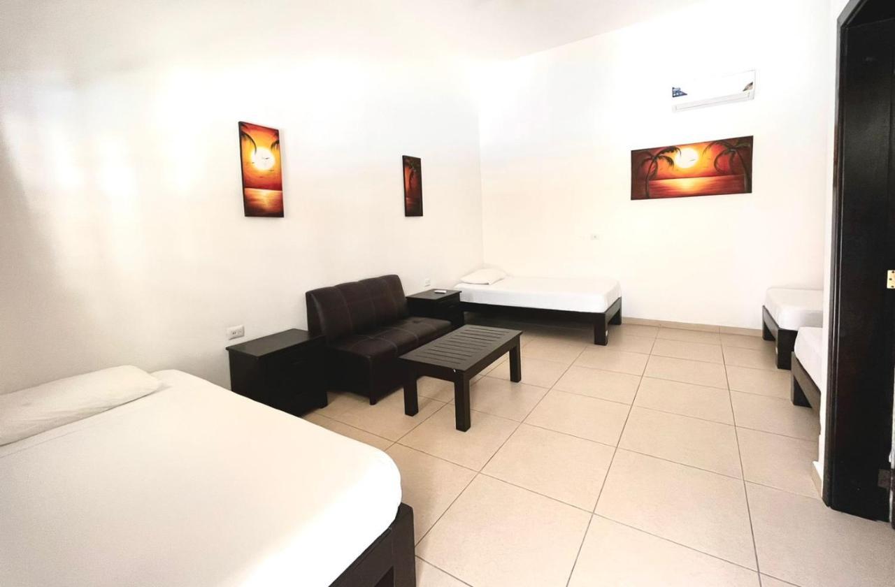 We Playa Hotel Плая-дель-Кармен Экстерьер фото